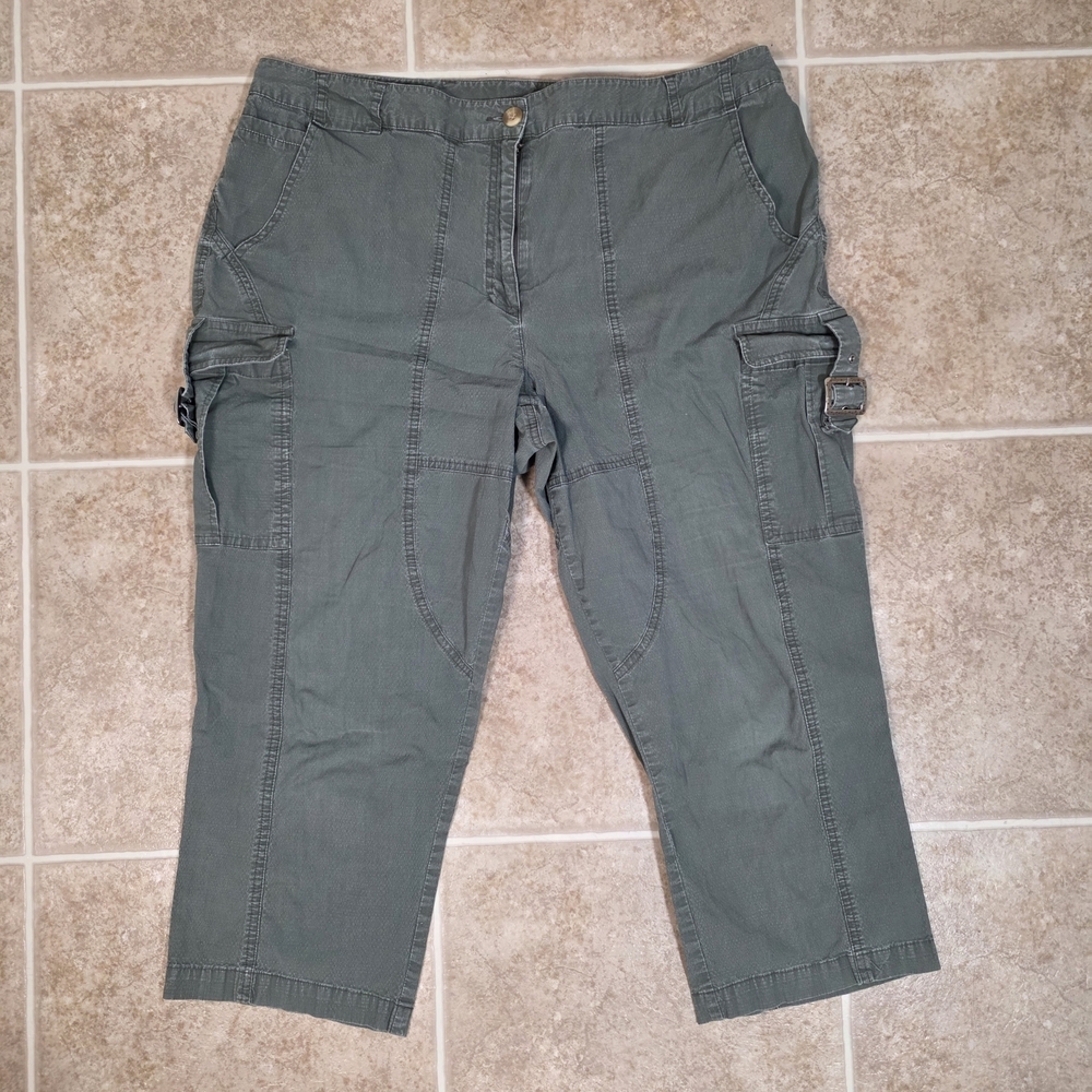 SPANNER Olive Cargo Capri Pants Size 16 Stretch Utility